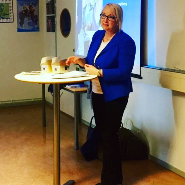 Du visar för närvarande Eurostat besökte skolan