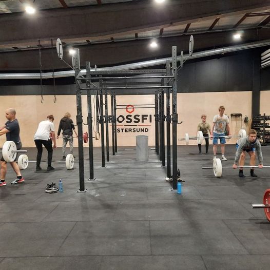 Du visar för närvarande E-sportelever tränade Crossfit